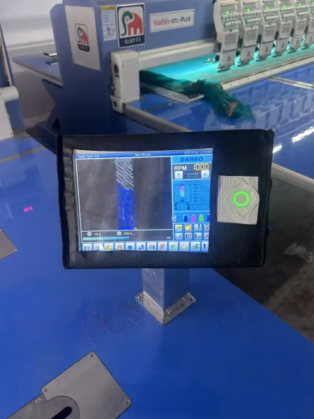 Control screen at the machine