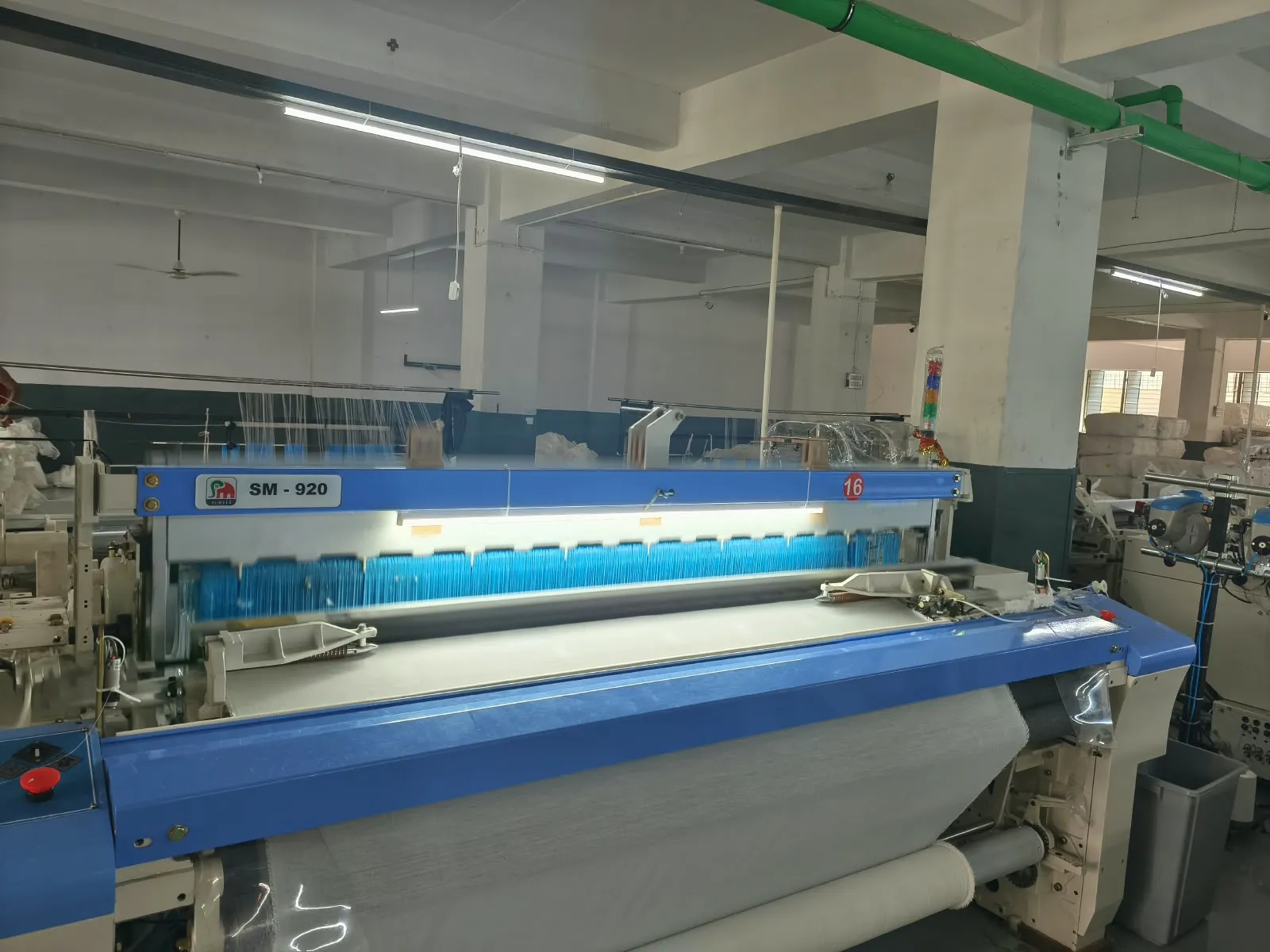 Airjet looms